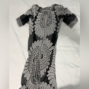 Cupshe Black and White swim coverup